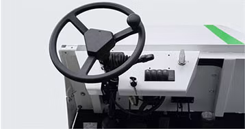 Professional Ze30 Drawbar Pull Electric Engine Powered Airport Luggage Tow Tractor